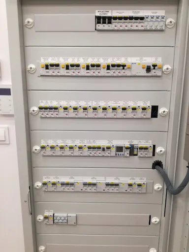 Emfiel sp.z o.o. Usługi Elektryczne